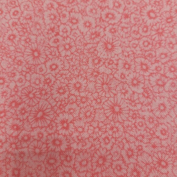Pink Floral Cotton Fabric Sewing Crafts Quilting 18 x 18 Blocks Set of 6 - Picture 3 of 3